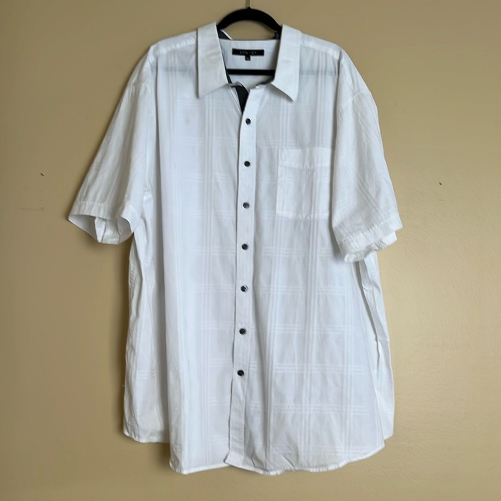 Men’s casual shirt